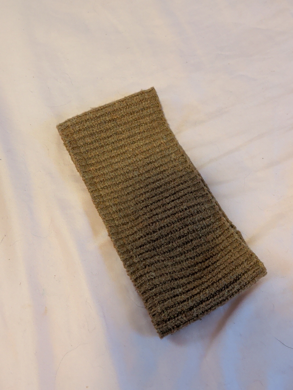 Knit Ribbed Headband in Brown